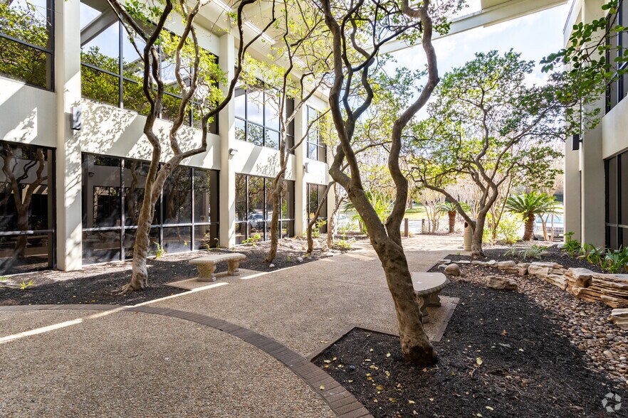 4242 Woodcock Dr, San Antonio, TX for sale - Primary Photo - Image 1 of 14