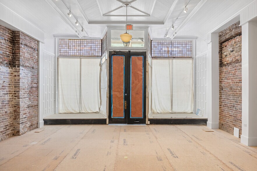 438 King St, Charleston, SC à louer - Photo du bâtiment - Image 3 de 17