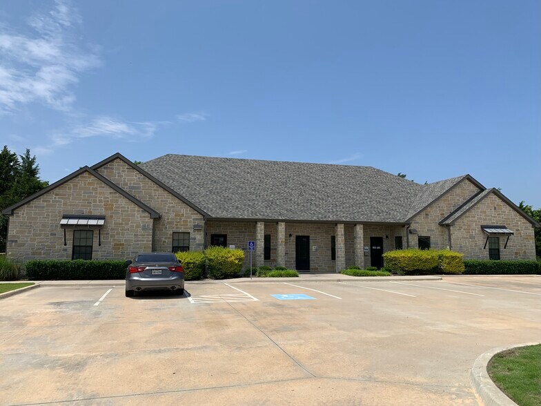 55 Noble Ct, Heath, TX à vendre - Photo du bâtiment - Image 1 de 2