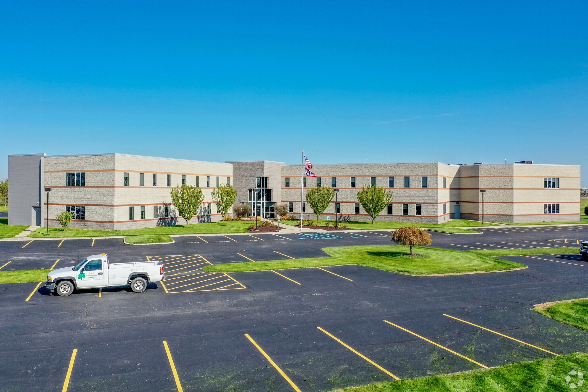 347 N Dunbridge Rd, Bowling Green, OH for sale Primary Photo- Image 1 of 3