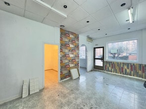 Retail in Móstoles, Madrid for lease Interior Photo- Image 2 of 8