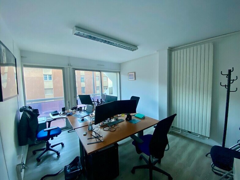 Bureau dans Marseille à vendre - Photo intérieure - Image 2 de 9