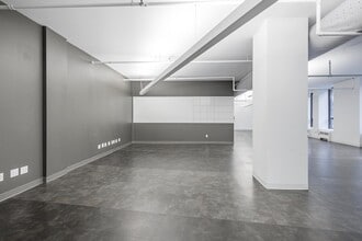 410 Rue Saint-Nicolas, Montréal, QC for lease Building Photo- Image 2 of 7