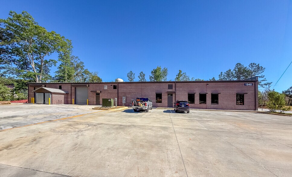 1940 Atlanta Hwy, Cumming, GA à vendre - Photo du bâtiment - Image 3 de 6
