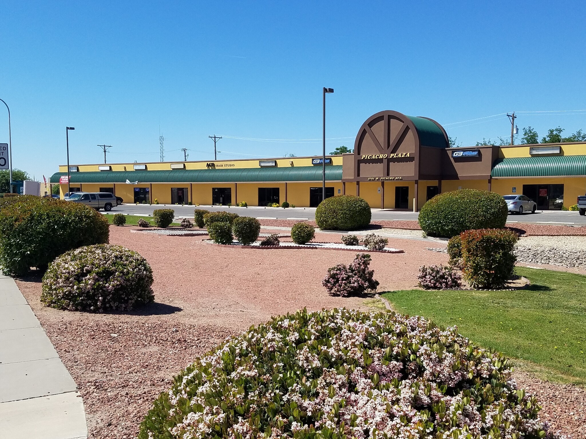 2701 W Picacho Ave, Las Cruces, NM for lease Primary Photo- Image 1 of 7