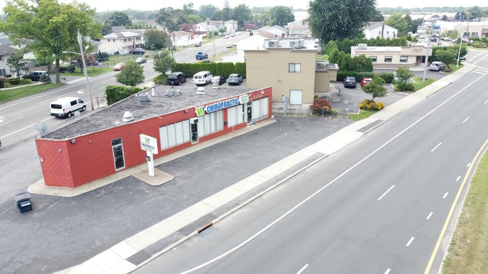 900 Rt-109, West Babylon, NY for sale - Building Photo - Image 2 of 13