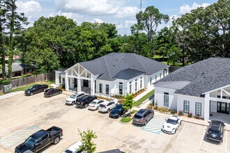 10235 Jefferson Hwy, Baton Rouge, LA - AÉRIEN  Vue de la carte