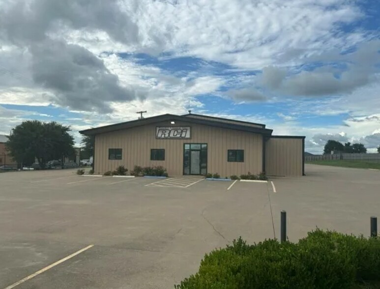 13960 State Highway 64 W, Tyler, TX à vendre - Photo du bâtiment - Image 2 de 6