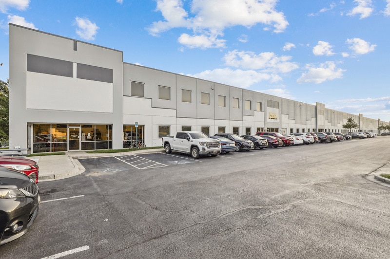 4600 Wedgewood Blvd, Frederick, MD à louer - Photo du bâtiment - Image 3 de 7