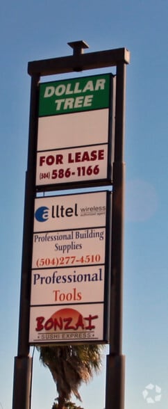 1906-1918 E Judge Perez Dr, Chalmette, LA for lease - Building Photo - Image 3 of 9