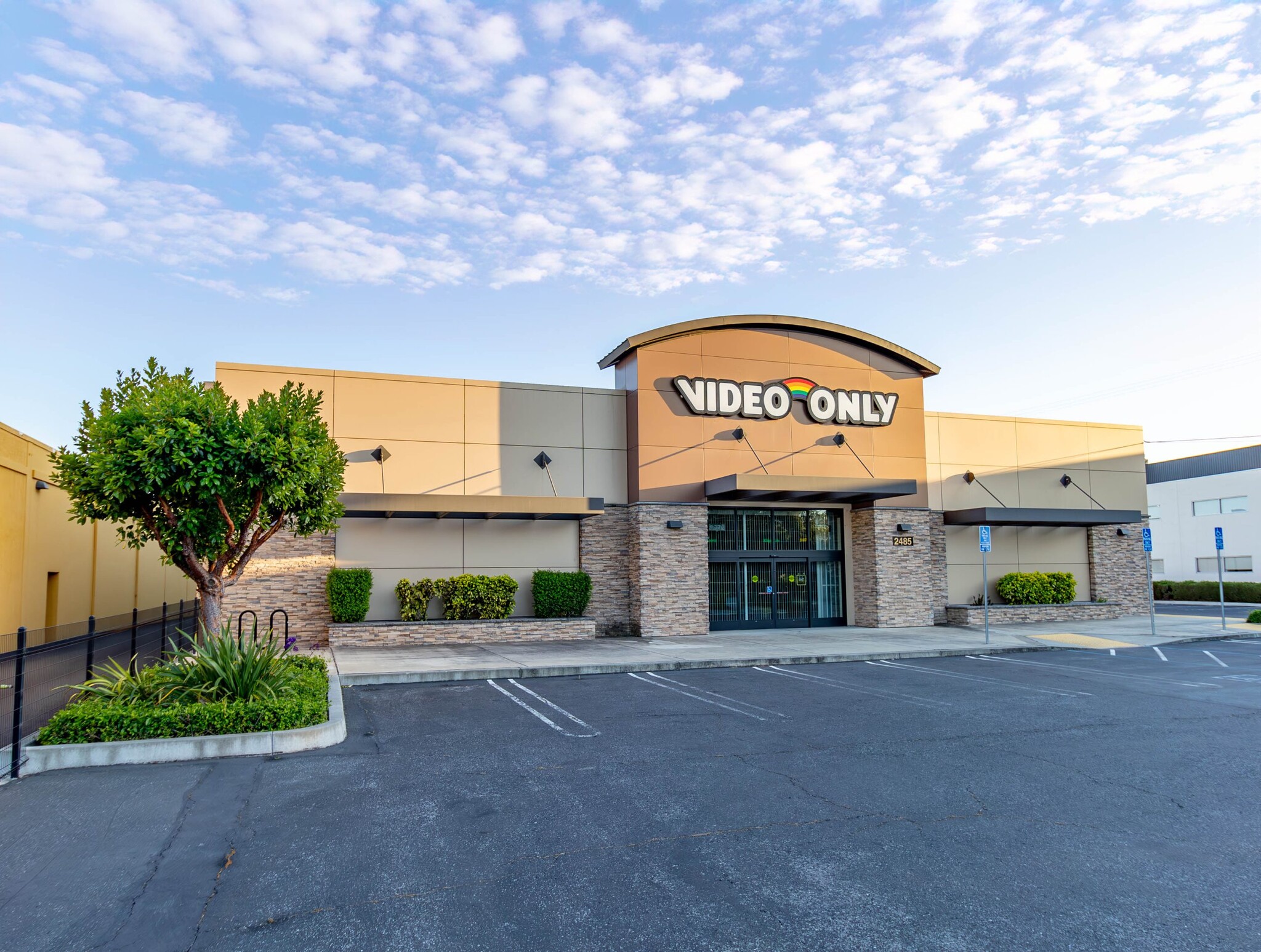 2485 Charleston Rd, Mountain View, CA for lease Interior Photo- Image 1 of 2