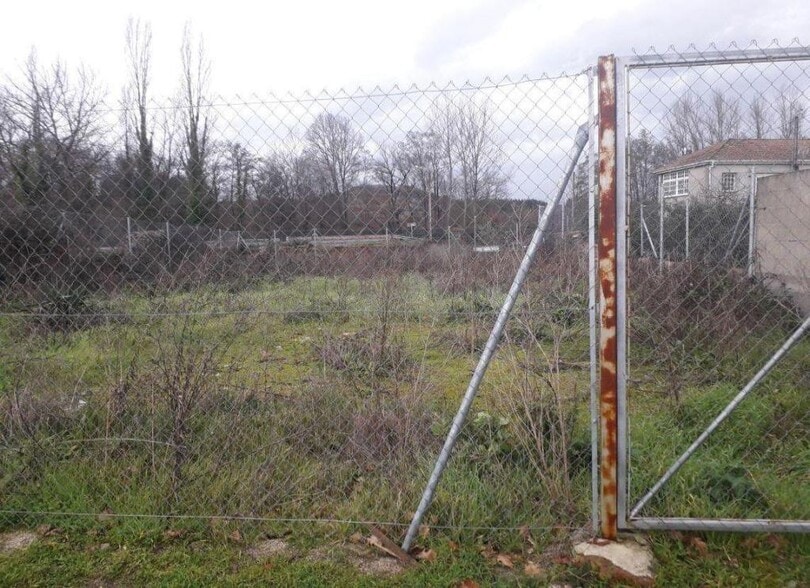 Rúa Antón Vilar Ponte, 8, Monforte de Lemos, Lugo for sale - Site Plan - Image 2 of 4