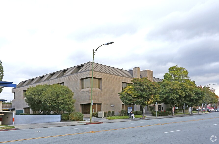 2039 Forest Ave, San Jose, CA à vendre - Photo du bâtiment - Image 1 de 12