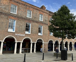 9-10 High St, High Wycombe for lease Building Photo- Image 1 of 1