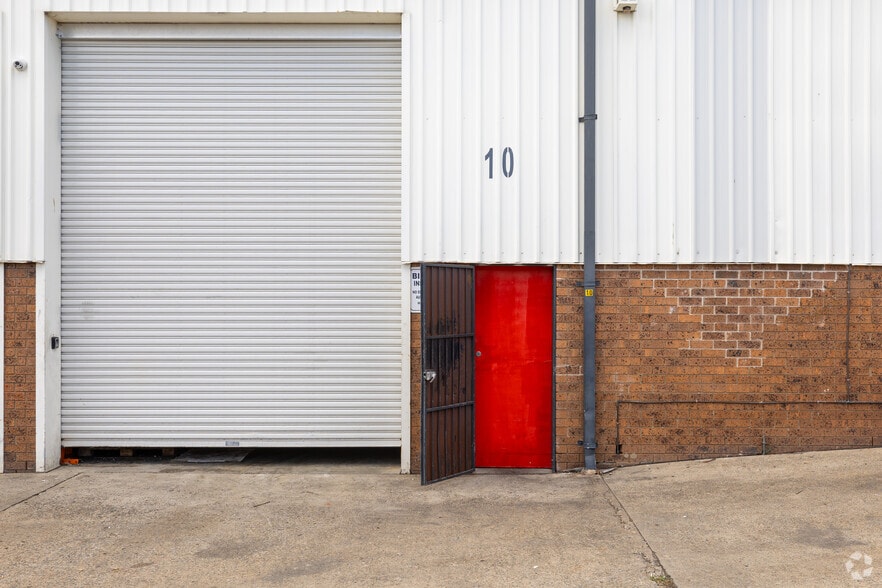114 Gilba Rd, Girraween for sale - Building Photo - Image 2 of 4