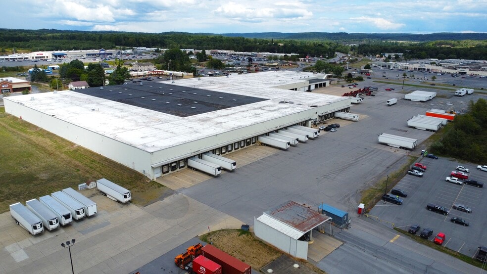 891 Beaver Dr, Du Bois, PA for lease - Building Photo - Image 2 of 8