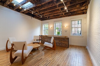 515 W 19th St, New York, NY for lease Interior Photo- Image 1 of 10