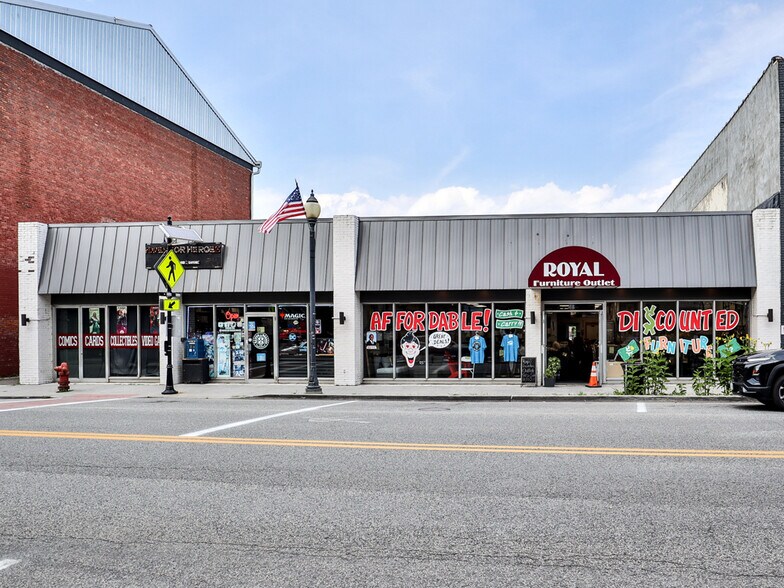 40 Front St, Port Jervis, NY à vendre - Photo du bâtiment - Image 2 de 21