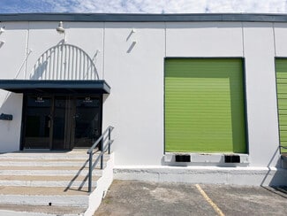 More details for 104-142 S Collins St, Arlington, TX - Flex, Industrial for Lease