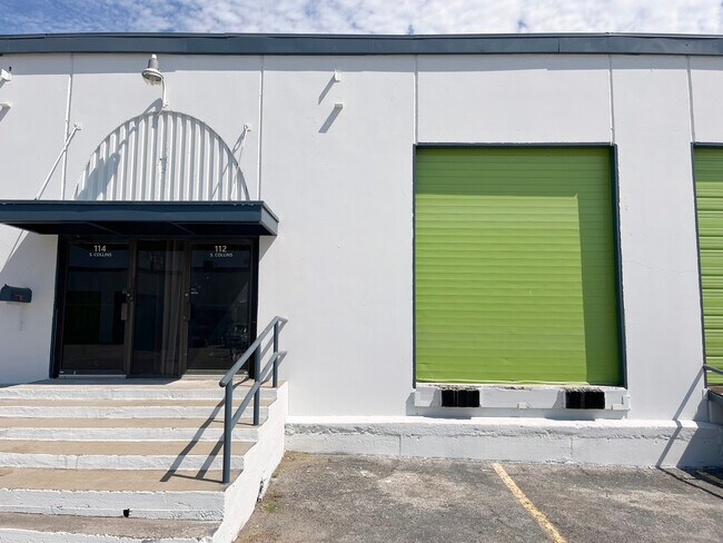 More details for 104-142 S Collins St, Arlington, TX - Flex, Industrial for Lease