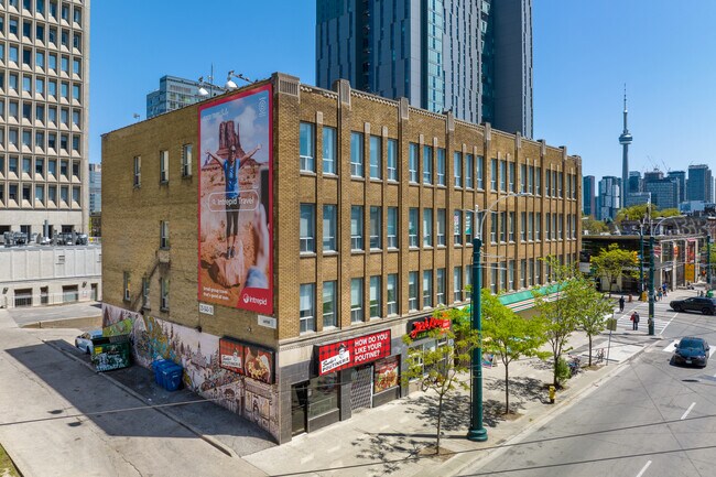 Plus de détails pour 455-457 Spadina Ave, Toronto, ON - Bureau à louer