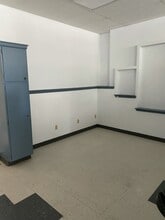 907 Chelsea St, El Paso, TX for lease Interior Photo- Image 2 of 7