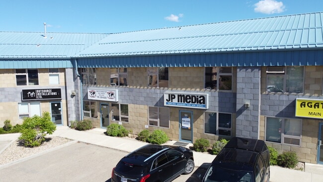Plus de détails pour 7471 Edgar Industrial Bend, Red Deer, AB - Flex à vendre