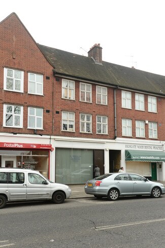 Plus de détails pour Aylmer Rd, Londres - Commerce de détail à louer