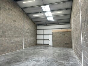 13 New Craigie Retail Park, Dundee for lease Interior Photo- Image 2 of 3