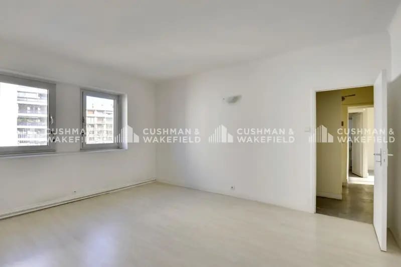 338 Avenue Du Prado, Marseille for sale Interior Photo- Image 1 of 8