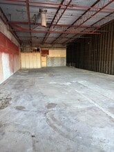 1262-1342 S Country Club Dr, Mesa, AZ à louer Photo intérieure- Image 2 de 2