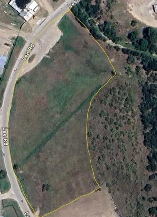413 B Lee Rd, Mineral Wells, TX for sale Primary Photo- Image 1 of 2