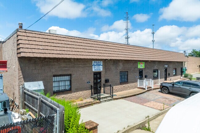 More details for 421 Broadway, West Babylon, NY - Industrial for Lease