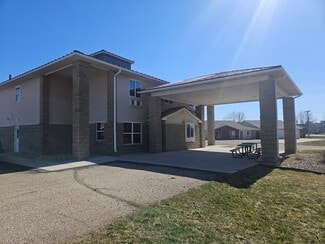 More details for 1955 1st Ave N, Windom, MN - Hospitality for Sale