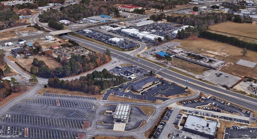 190 Swain st, Fayetteville, NC à vendre - Photo du bâtiment - Image 2 de 7