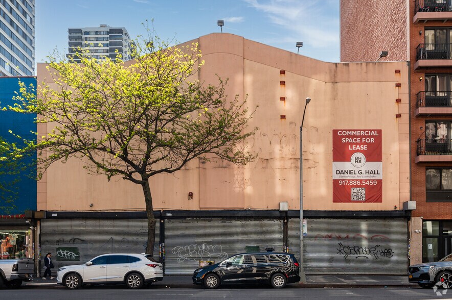 2231-2237 Third Ave, New York, NY for lease - Building Photo - Image 2 of 3