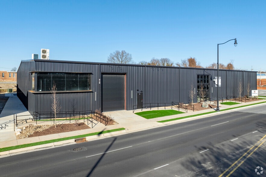 618 Franklin Blvd, Gastonia, NC for lease - Primary Photo - Image 1 of 6