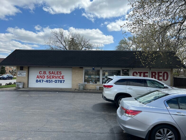 10745 W Grand Ave, Melrose Park, IL à louer - Photo du bâtiment - Image 3 de 7
