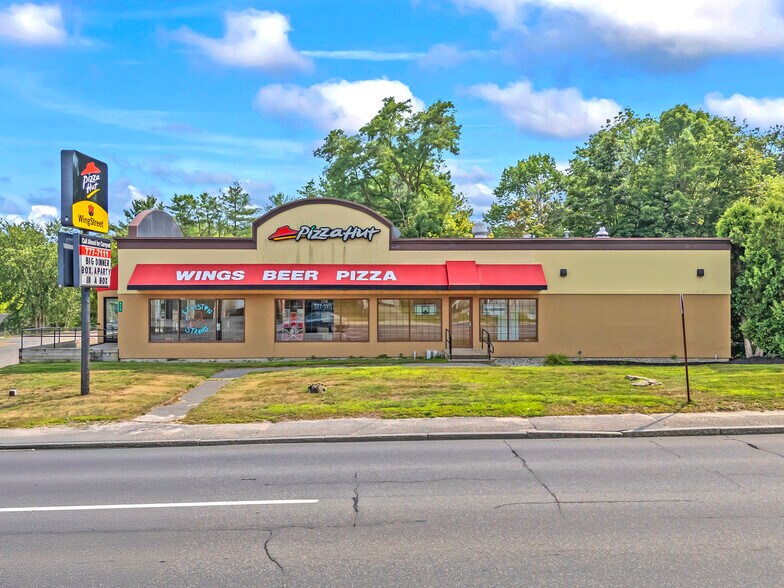 875 Sabattus St, Lewiston, ME à vendre - Photo du bâtiment - Image 3 de 7