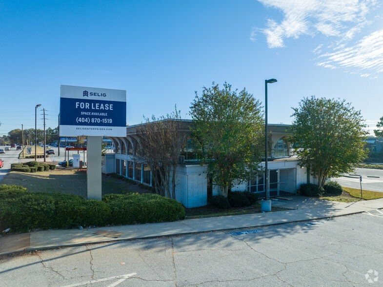 1221 Columbia Dr, Decatur, GA for lease - Building Photo - Image 3 of 4