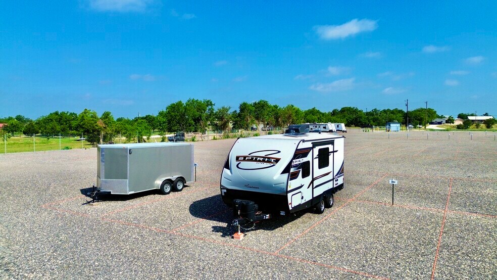 320 Green Acres, Georgetown, TX à vendre - Photo du bâtiment - Image 1 de 6