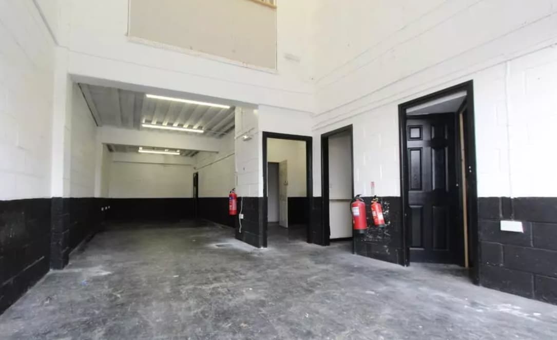 Station Ln, Chesterfield for lease Interior Photo- Image 1 of 10