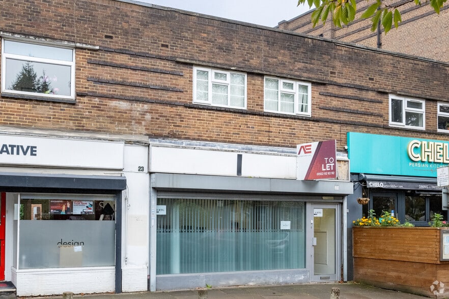 25 Maney Corner, Sutton Coldfield à louer - Photo du bâtiment - Image 2 de 2