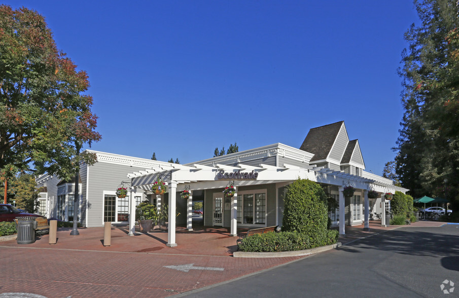 863-877 El Camino Real, Menlo Park, CA à vendre - Photo principale - Image 1 de 1