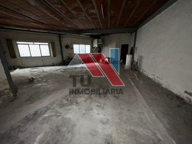 View Photo