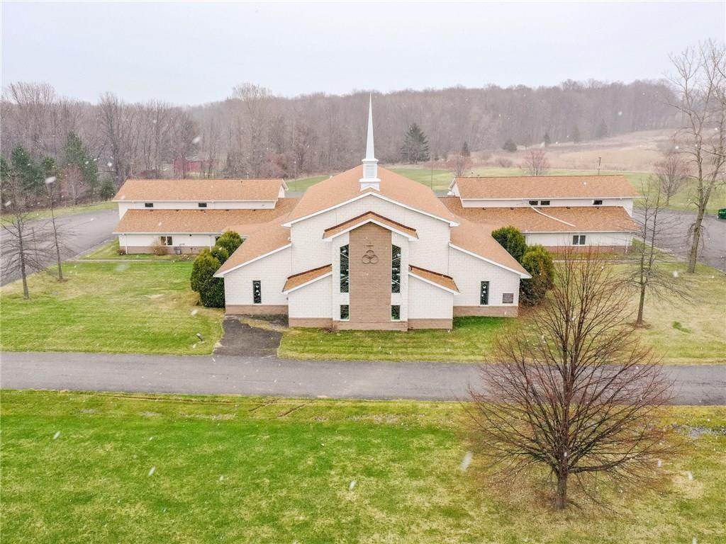 300 Phelps Rd, Honeoye Falls, NY à vendre Photo du bâtiment- Image 1 de 37