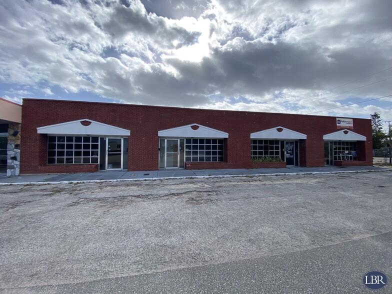 1277-1309 Cypress Ave, Melbourne, FL for lease - Building Photo - Image 2 of 5