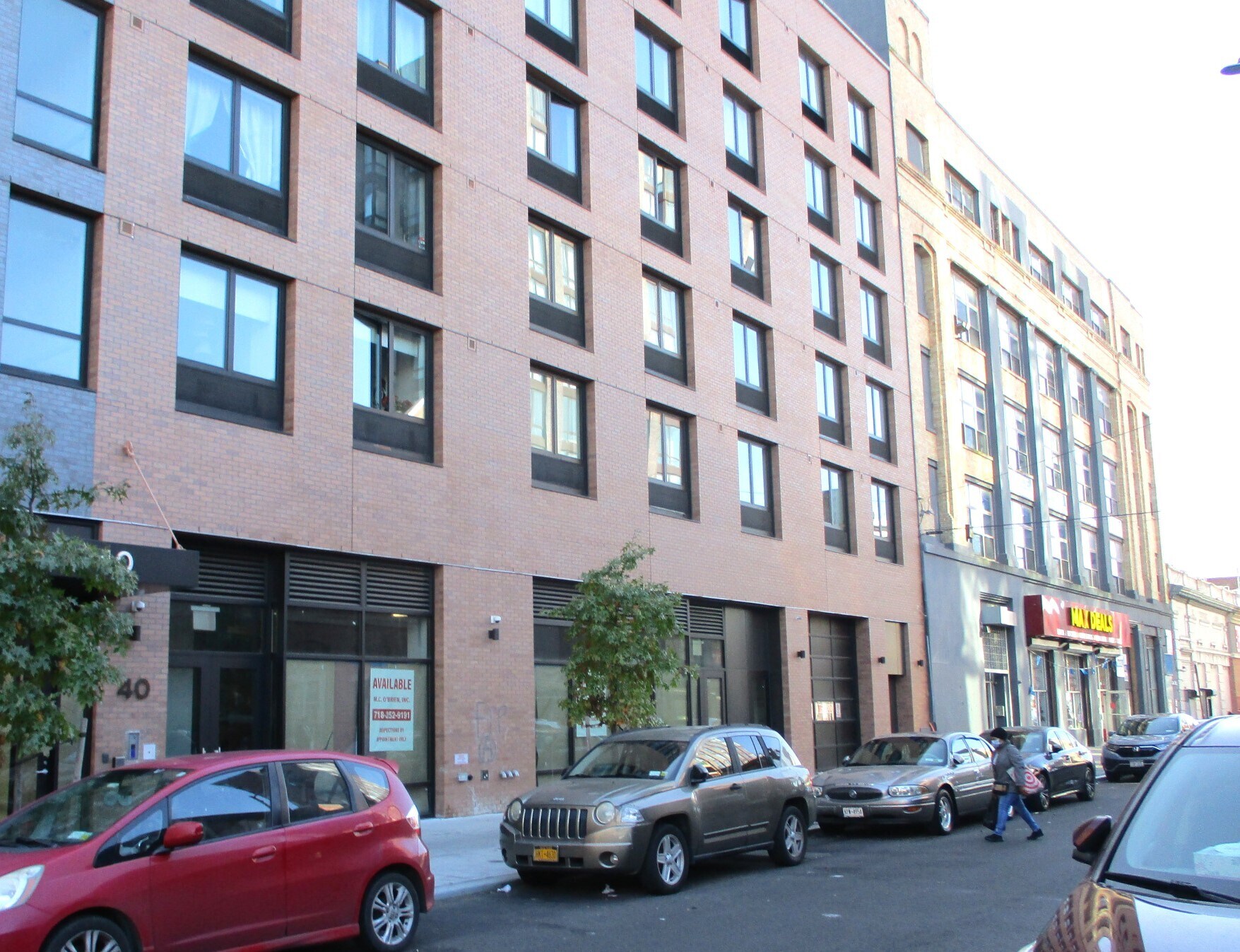 40 Debevoise St, Brooklyn, NY for lease Primary Photo- Image 1 of 8