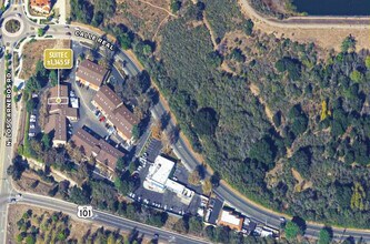 6489 Calle Real, Goleta, CA - Aérien  Vue de la carte