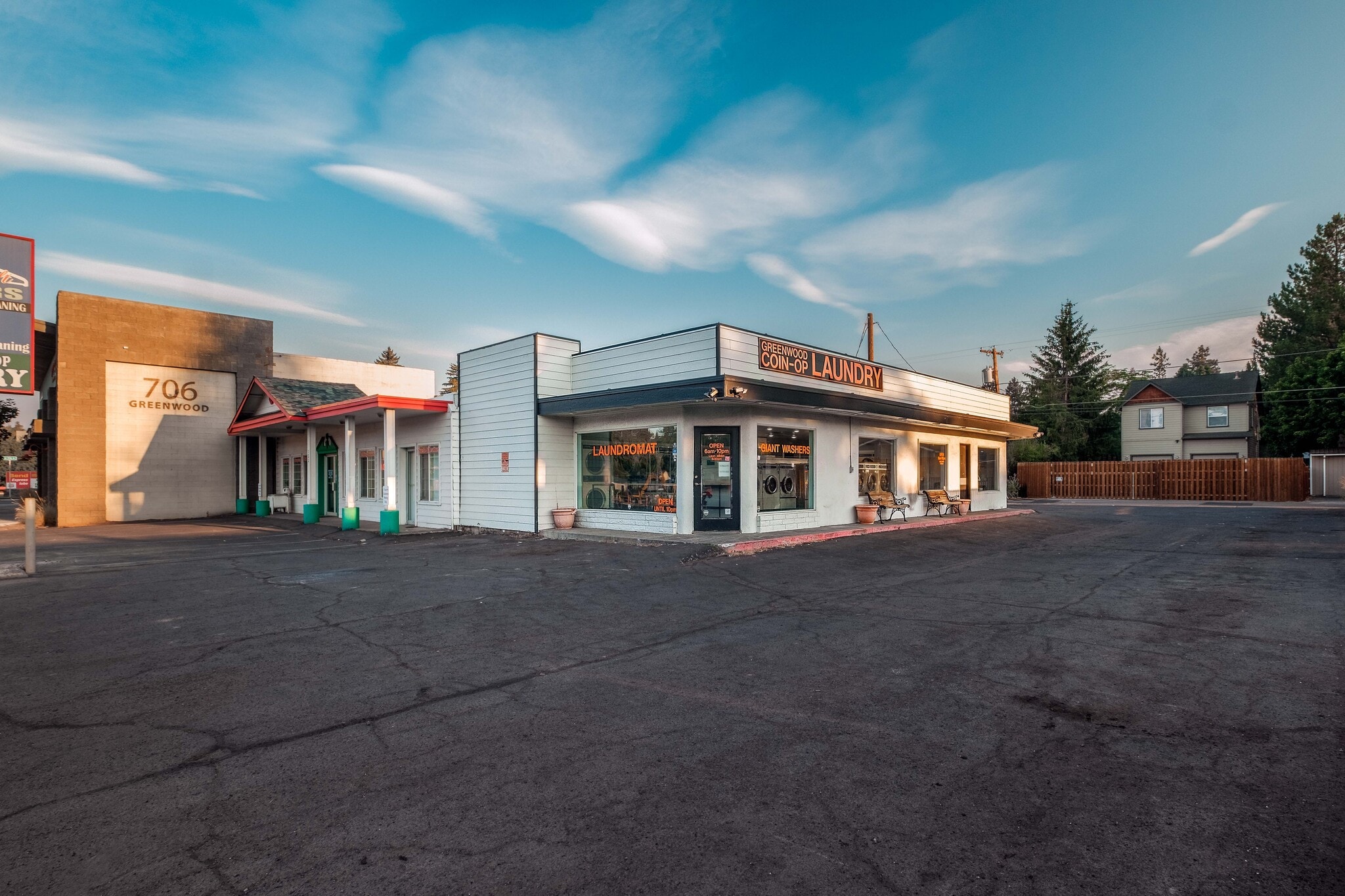 Laundromat Portfolio portfolio of 3 properties for sale on LoopNet.ca Building Photo- Image 1 of 30